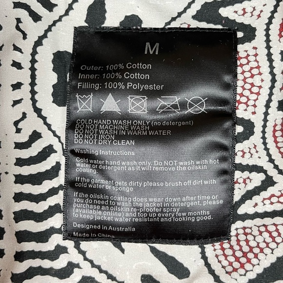 Outback Tails Oilskin Dog Coat Vaughan Springs Medium - Picture 9 of 11